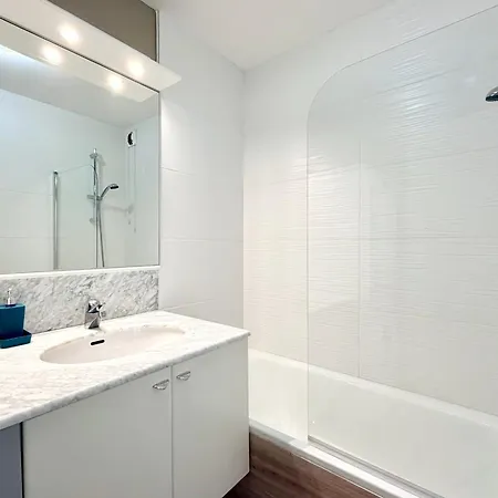 T2 Parking Prox Thermes Et Centre-ville