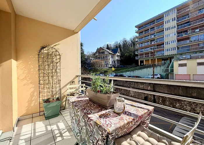 Apartment T2 Parking Prox Thermes Et Centre-ville