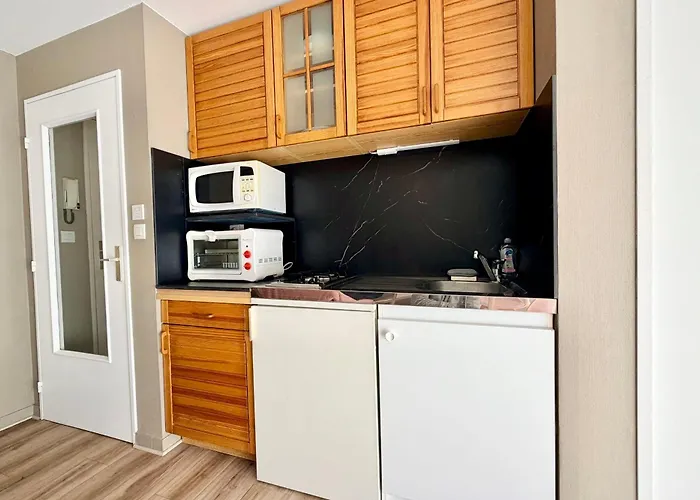 Apartment T2 Parking Prox Thermes Et Centre-ville *